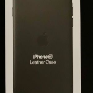IPHONE SE 2ND GENERATION CASE BLACK LEATHER USED